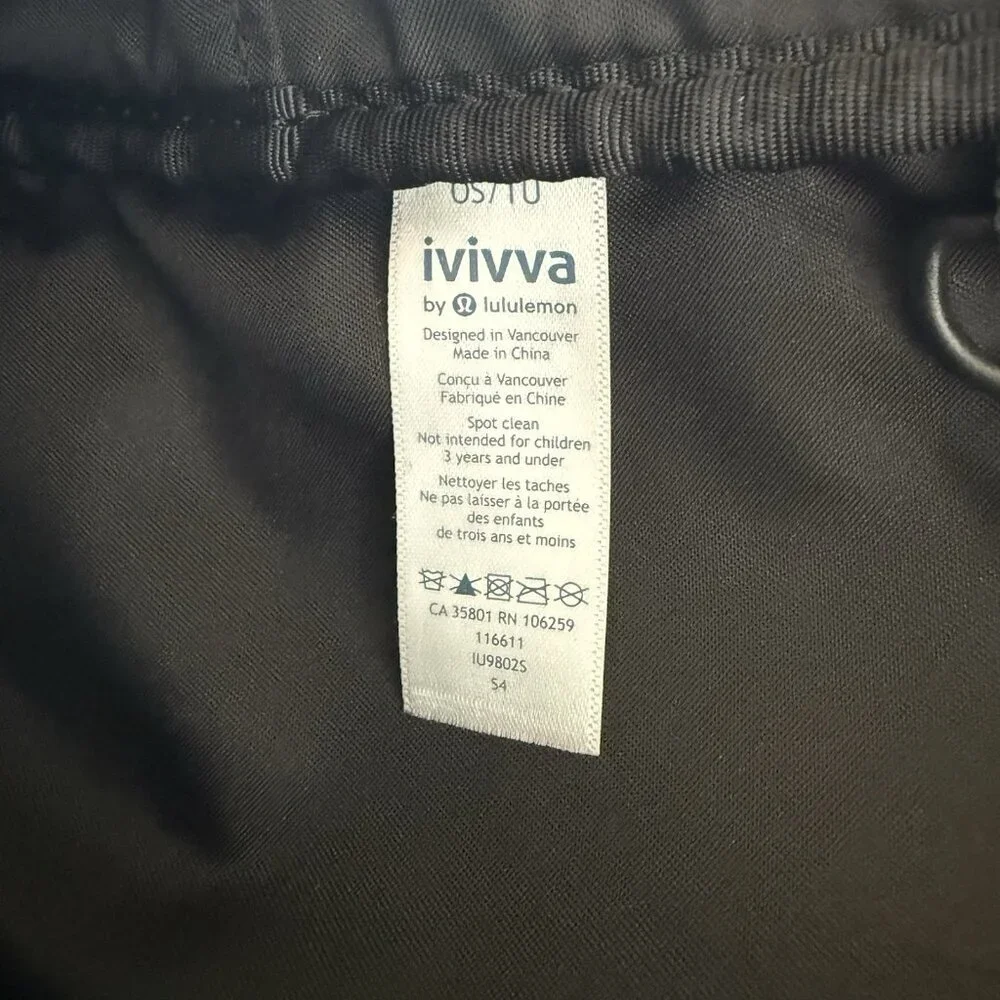 IVIVVA By Lululemon Convertable Tote‎ Prepared BACKPACK Bag Metallic Silver